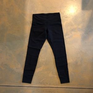 Lululemon - Wunder Under 28” Size 6